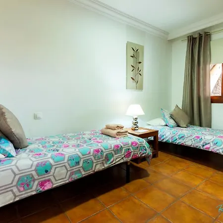 Charming 4-bed In Playa Blanca * Playa Blanca (Lanzarote)